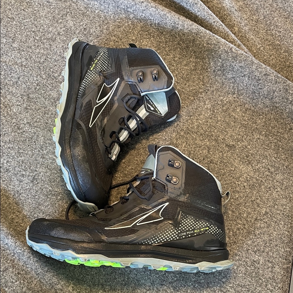 LONE PEAK ALL-WTHR Women’s Hiking Boot 9.5